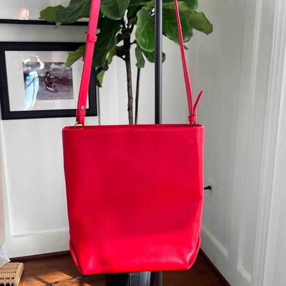 Leather bucket bag tote J Crew NWT - Picture 3 of 4